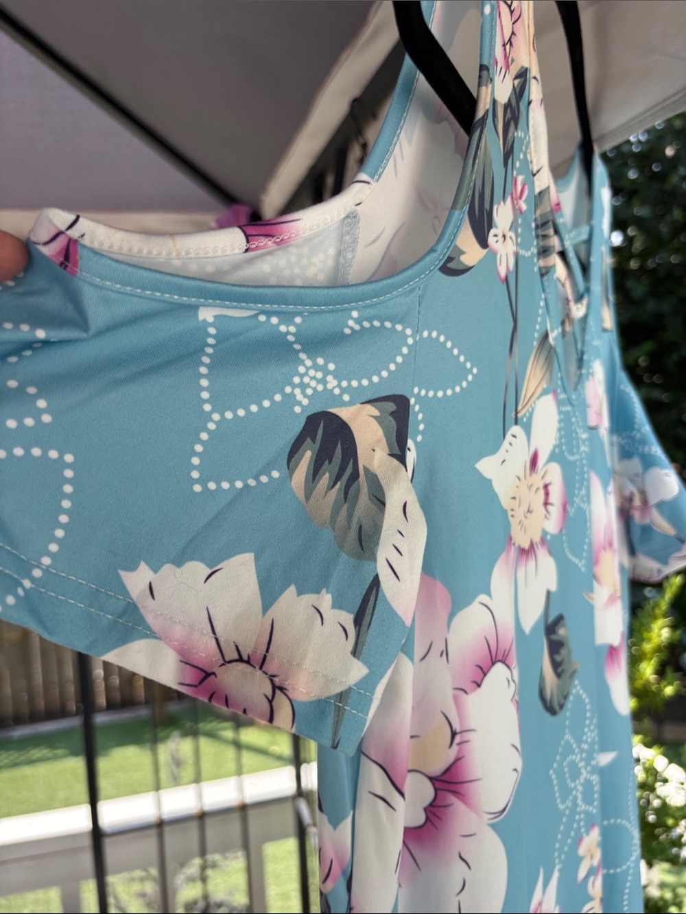 Bluetime Dress Blue Floral Blossom Pattern Cold-Shoulder Crisscross Vneck Medium - Picture 4 of 5